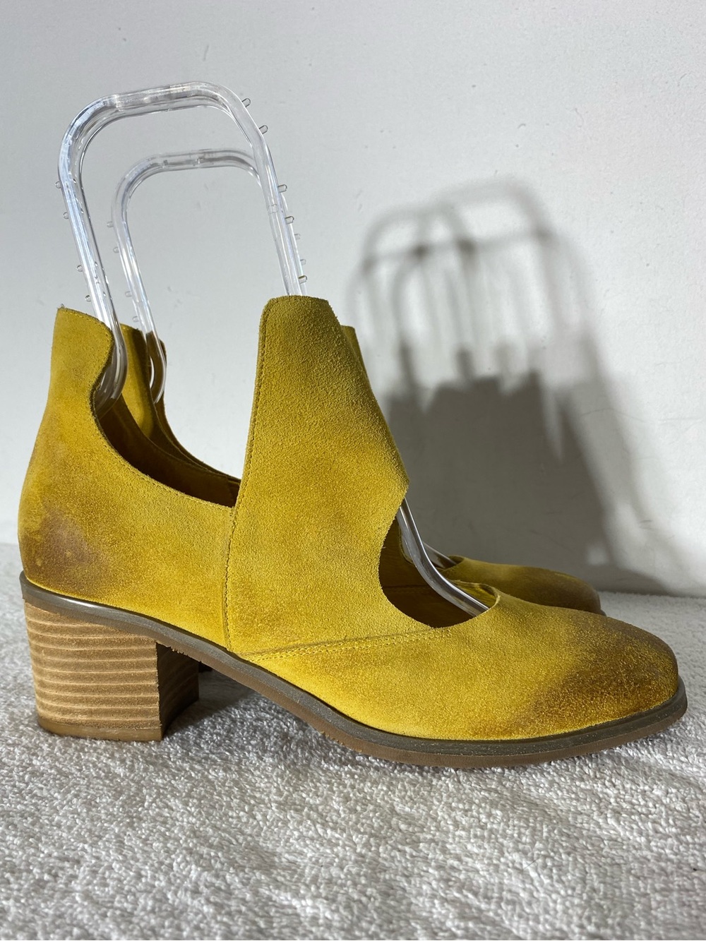 Antelope Mustard Yellow Suede Cage Cutout Round Toe Chunky Block Heel Heels 40